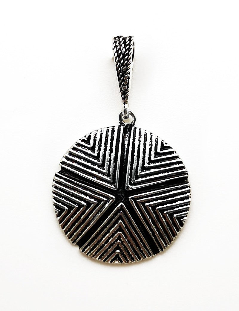 Collana con ciondolo sardo "Sa Pintadera" in argento