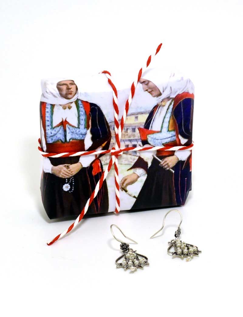 Sardinian filigree silver earrings with beading