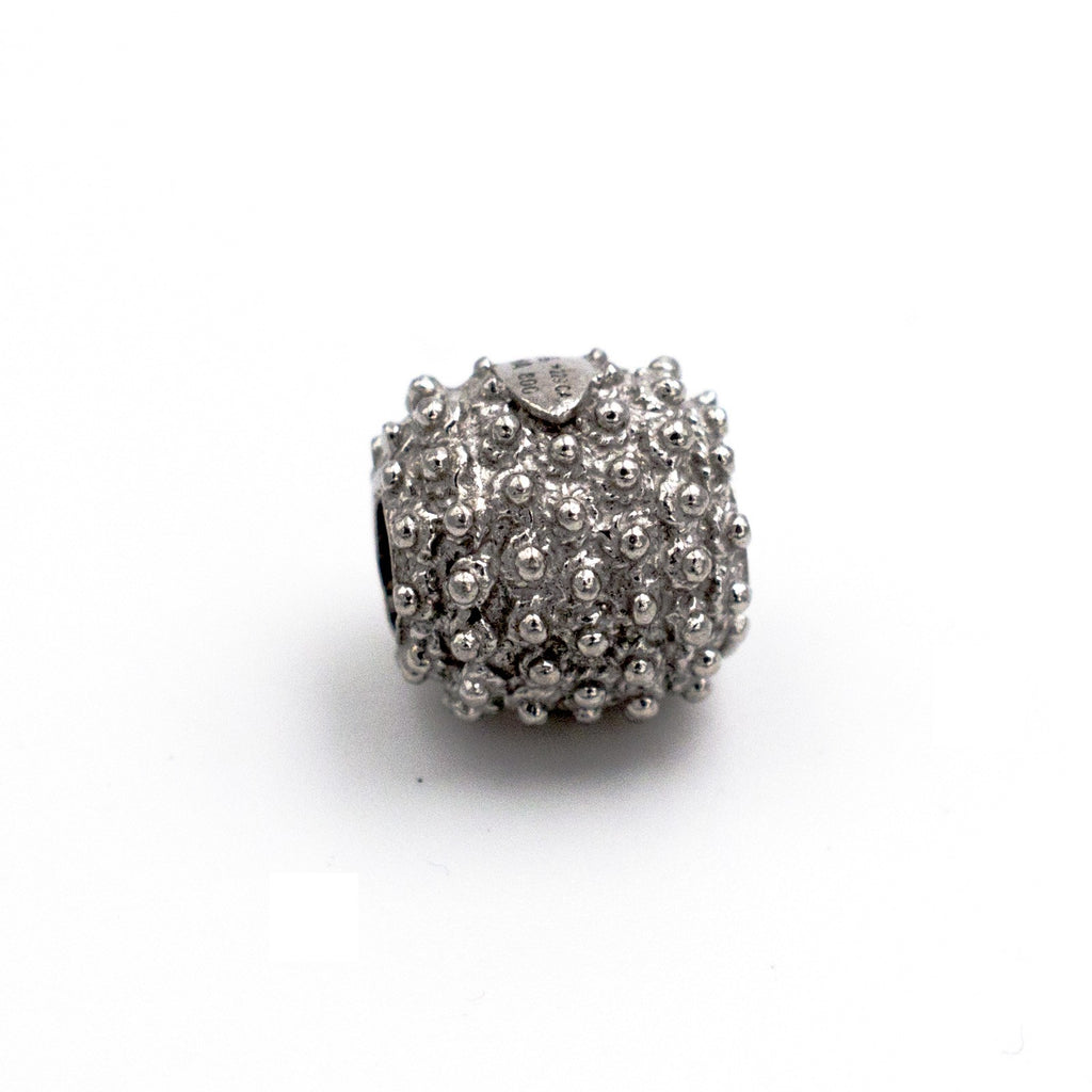 Charm sardo pallina granulata in argento