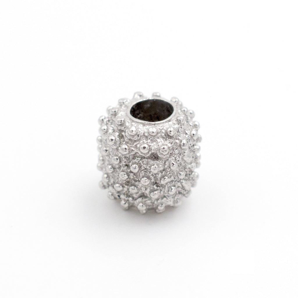 Charm sardo pallina granulata in argento