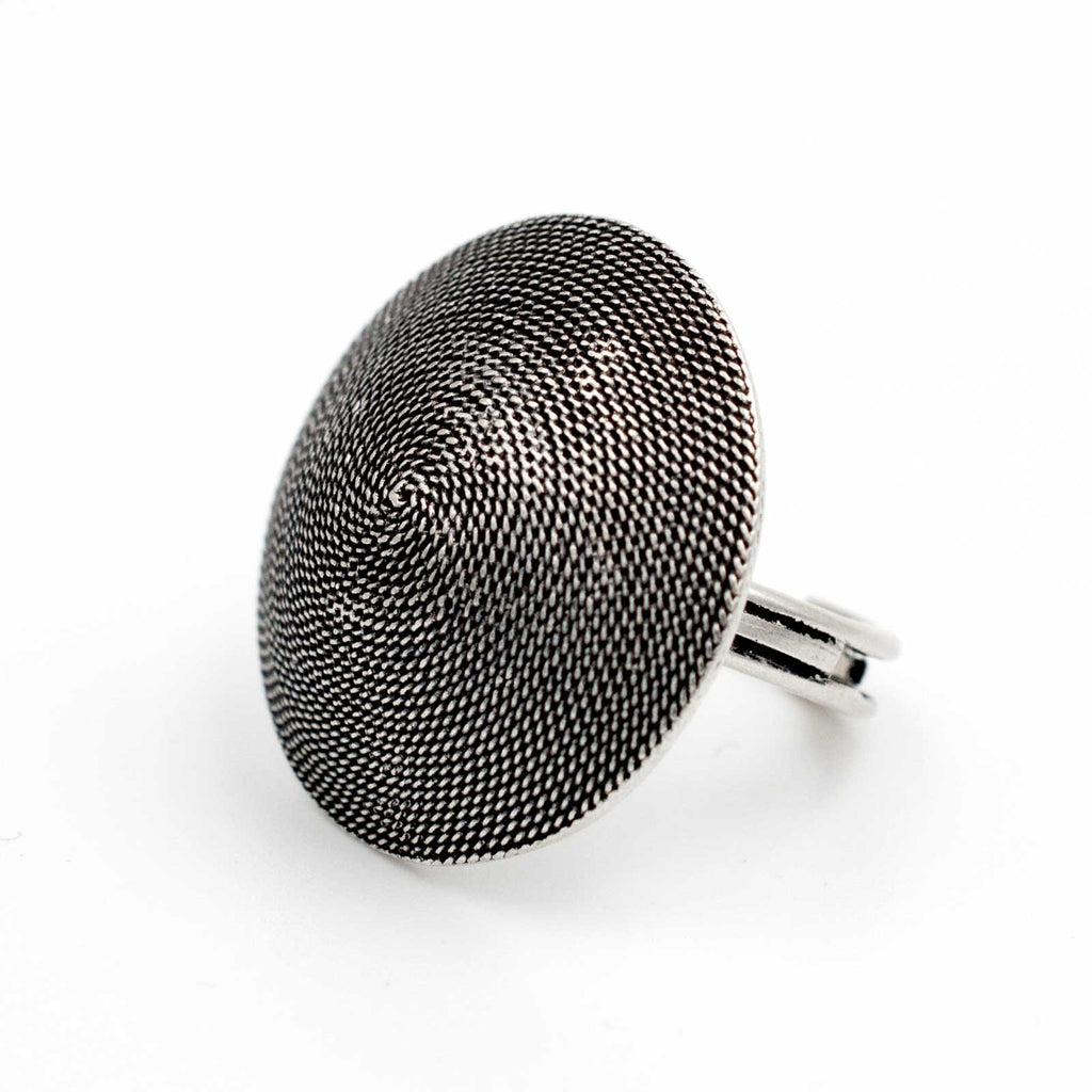 Anello sardo in argento con corbula