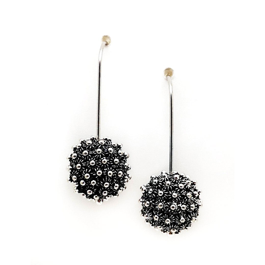 Sardinian earrings with a honeycomb silver filigree sphere
