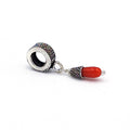 Charm pendente in argento con corallo