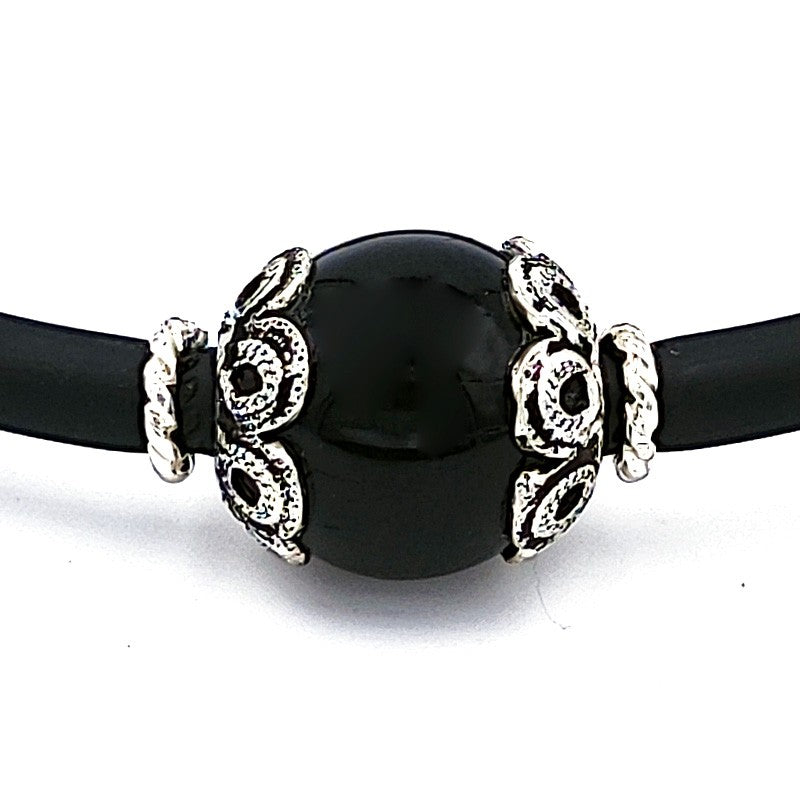 Bracciale sardo in caucciù con Kokkos e filigrana d'argento