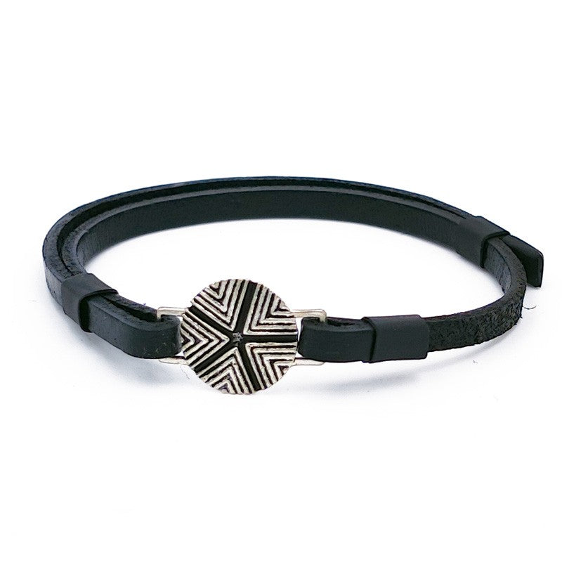 Bracciale sardo in cuoio con Sa Pintadera in argento