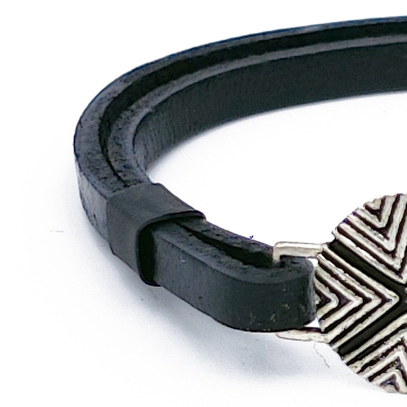 Bracciale sardo in cuoio con Sa Pintadera in argento