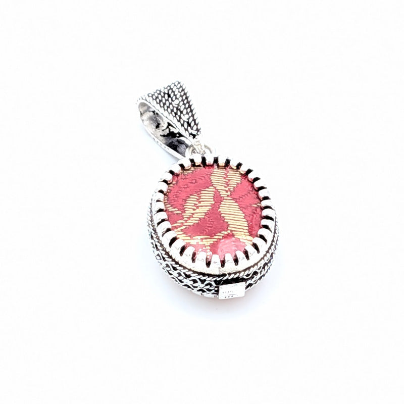 Catenina con ciondolo sardo ovale in argento con broccato e Occhio di Santa Lucia